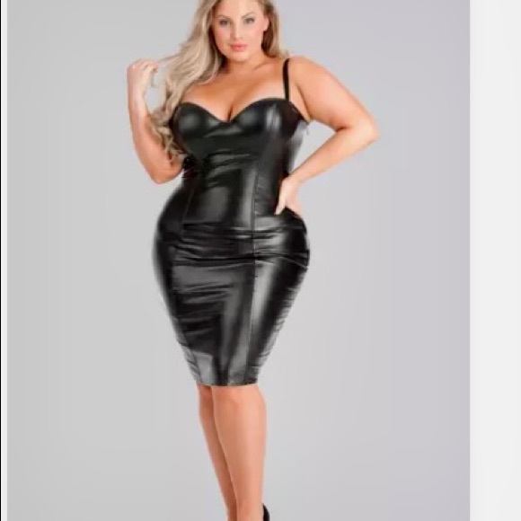 Skin tight Dress - Picture 1 of 1